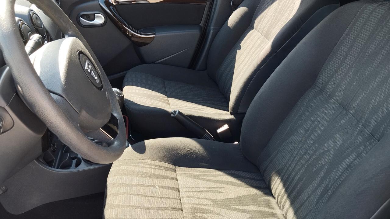 DACIA DUSTER 1.6 B/GPL-GARANZIA FULL