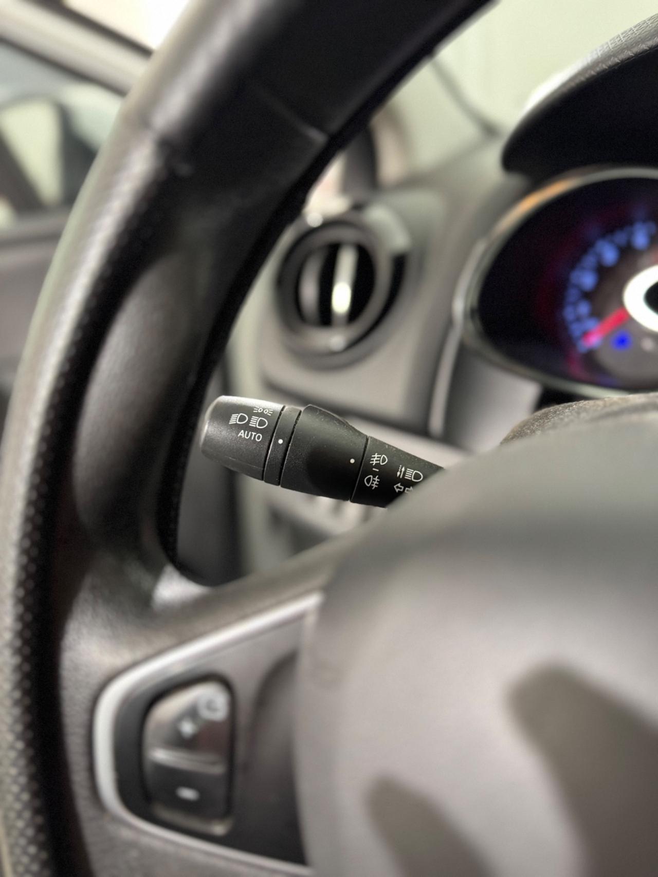 Renault Clio dCi 8V 90CV Start&Stop 5 porte Energy Intens