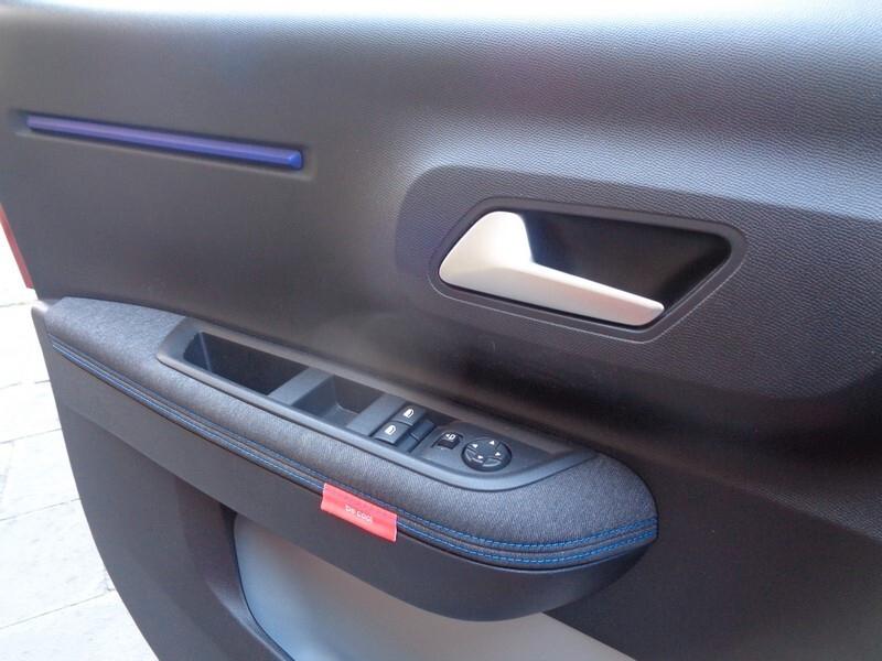 Citroen C3 PureTech 100 S&S Plus 8.000 KM