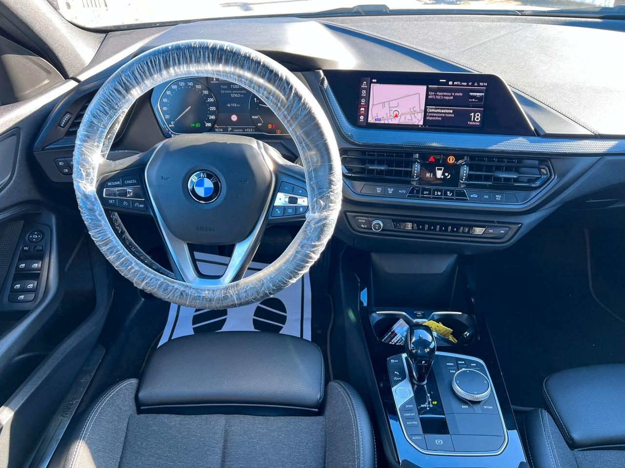 Bmw 118 118d 5p. Msport