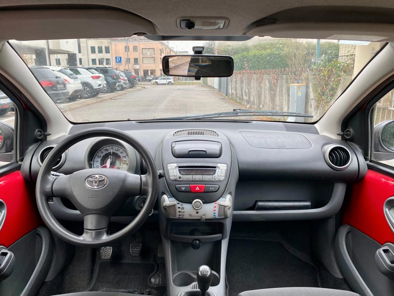 Toyota Aygo 5p 1.0 68cv Sol Red Edition UNICO PROPRIETARIO