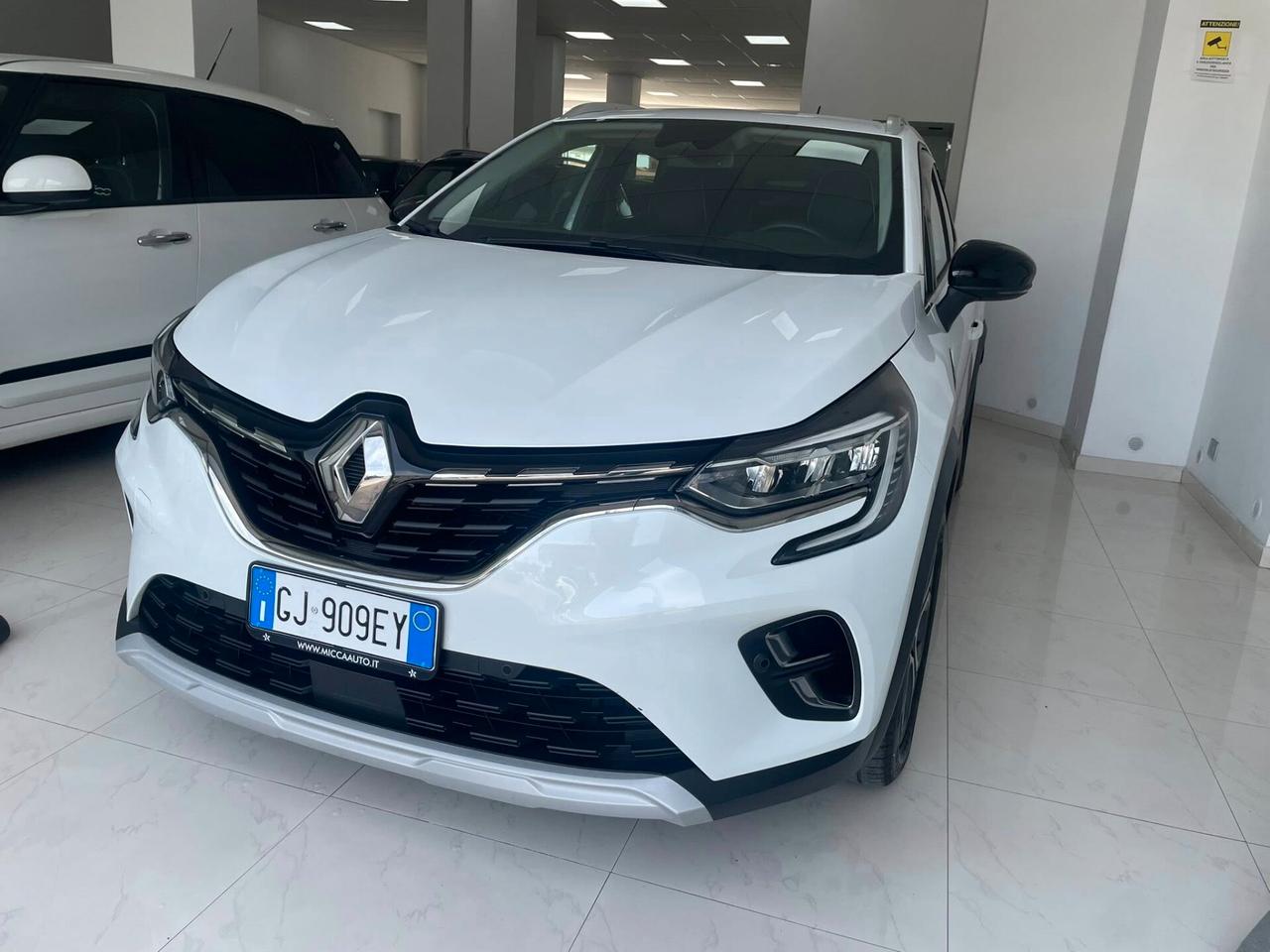 Renault Captur Plug-in Hybrid E-Tech 160 CV Intens