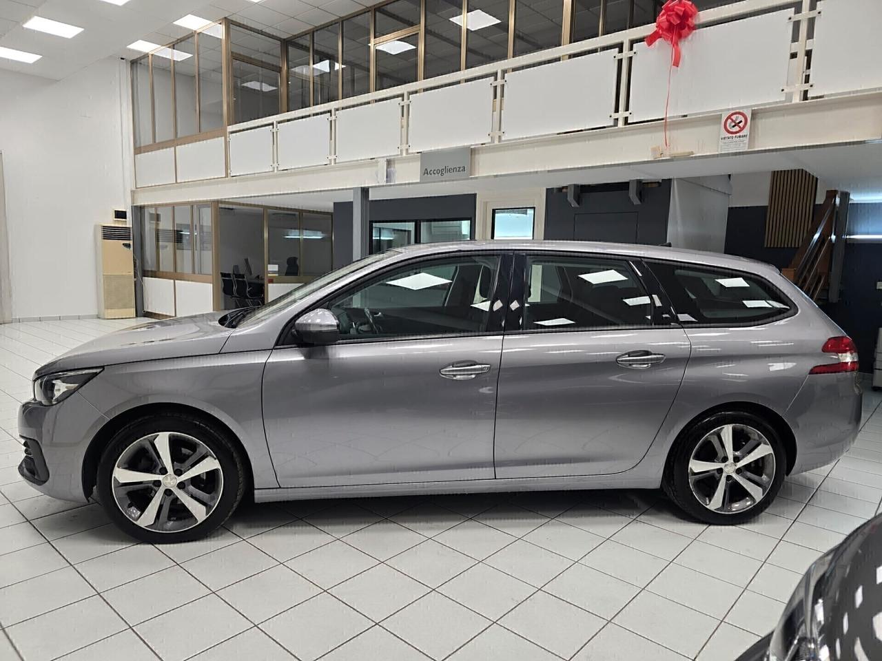 Peugeot 308 BlueHDi 130 S&S SW Bus. 2018