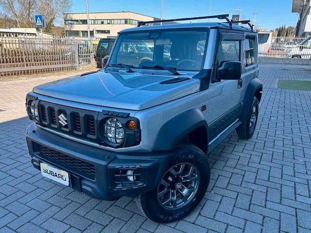 Suzuki Jimny 1.5 5MT Top