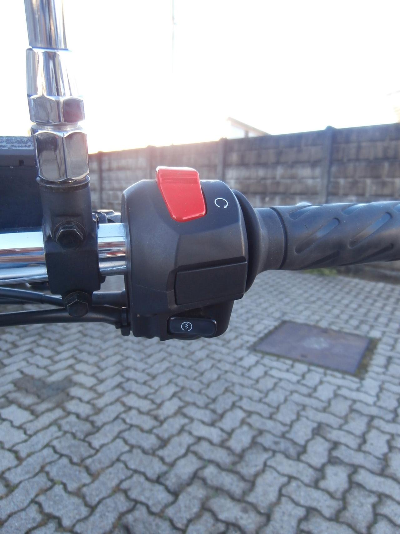 Moto Guzzi Nevada 750 del 2005 compreso trapasso, tagliando, garanzia