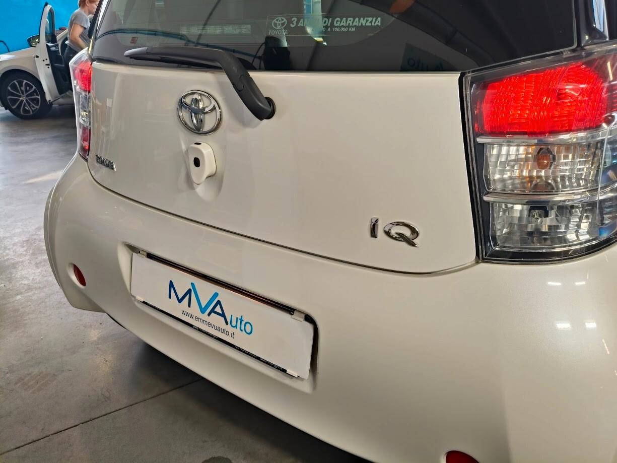 Toyota iQ 1.0 Sol CAMBIO AUTOMATICO POCHI KM