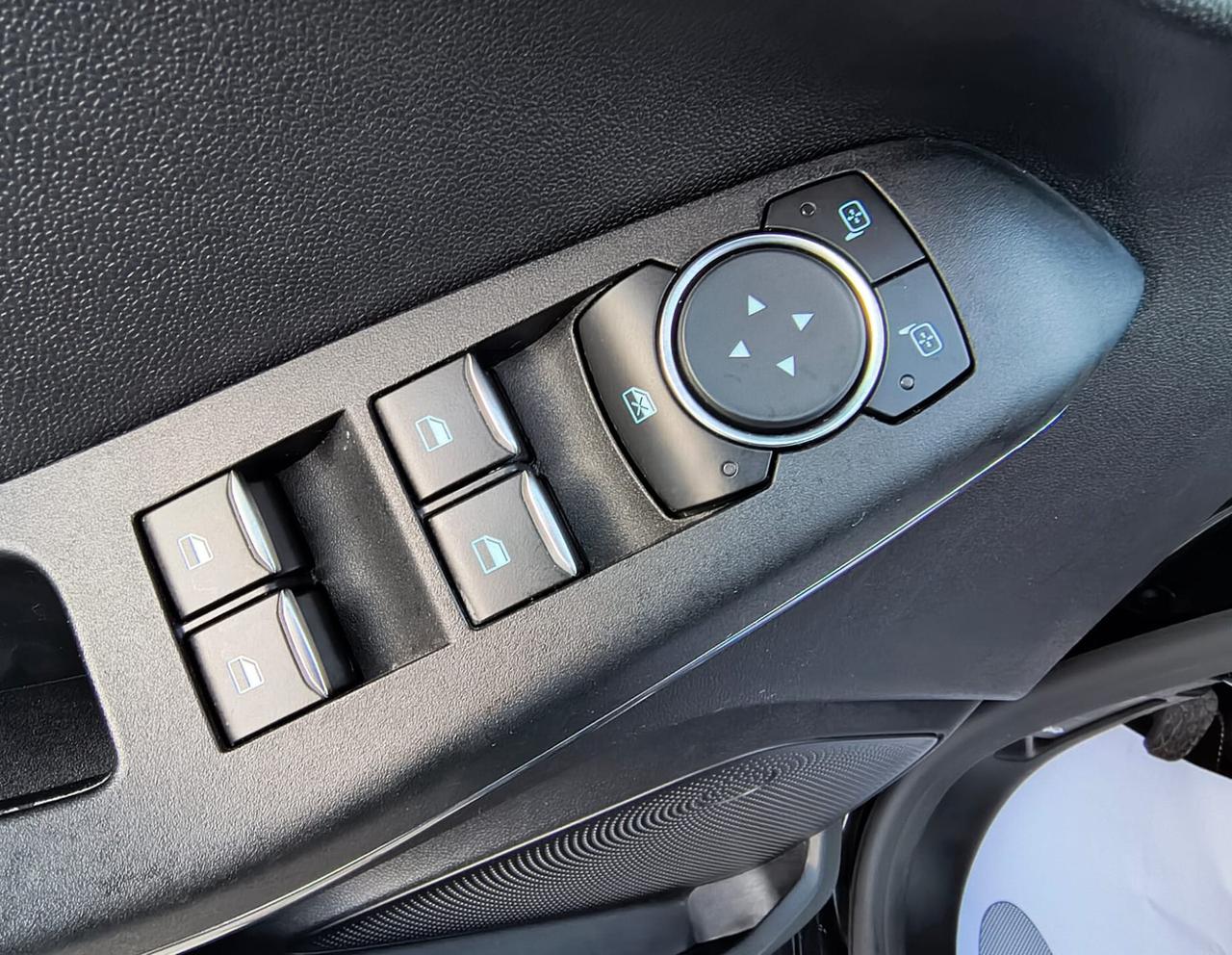 Ford Fiesta 1.0 Hybrid 5 porte Titanium *PREZZO REALE, NO VINCOLI*