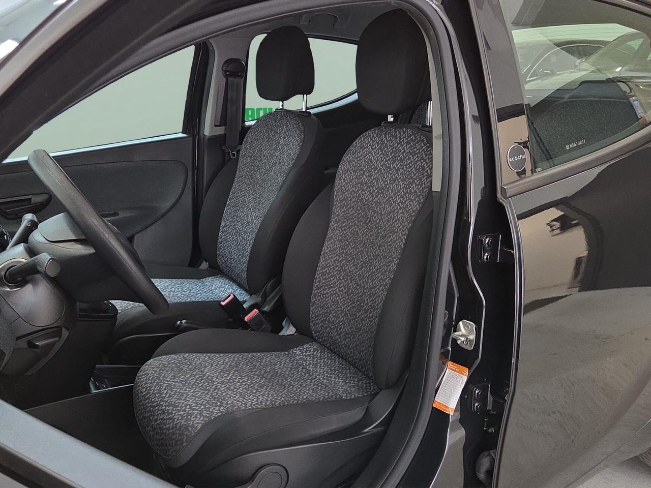 Lancia Ypsilon 1.0 Hybrid Ecochic 69CV - PRONTA CONSEGNA
