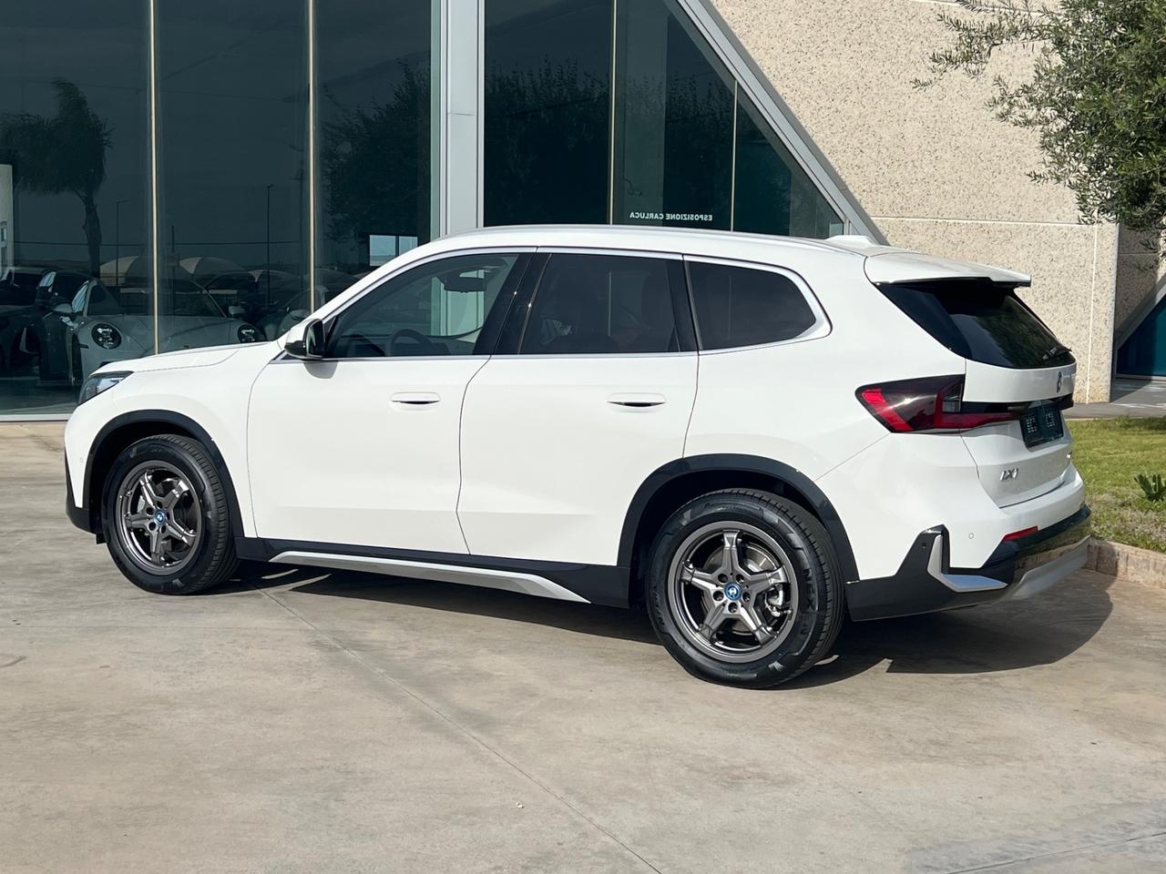 BMW iX1 edrive 20 Special Ed. Super Eco incentivo Verauto