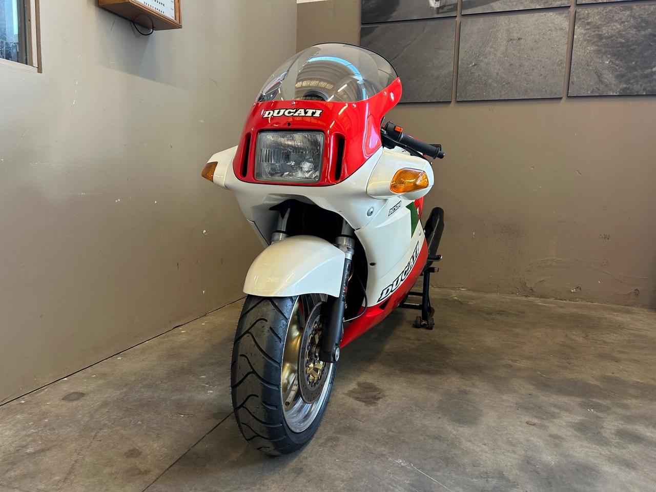 Ducati 851 Tricolore