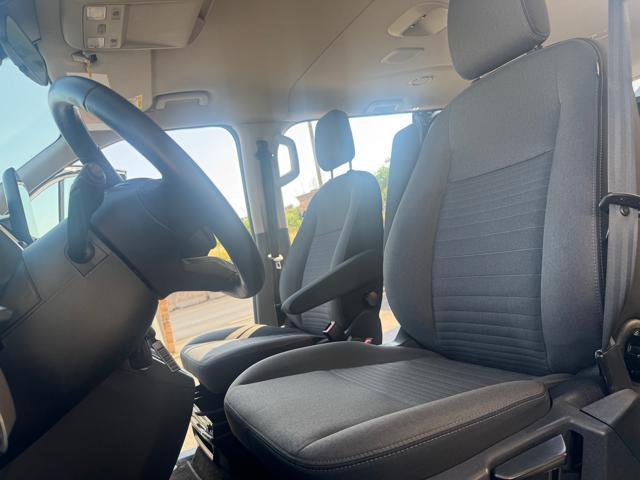 FORD Tourneo Custom 320 2.0 TDCi 130CV PC Titanium