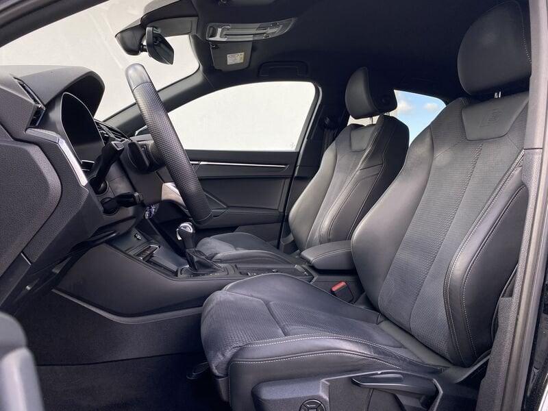 Audi Q3 SPB S Line interno ed esterno 2.0 TDI 150CV S-Tronic 35