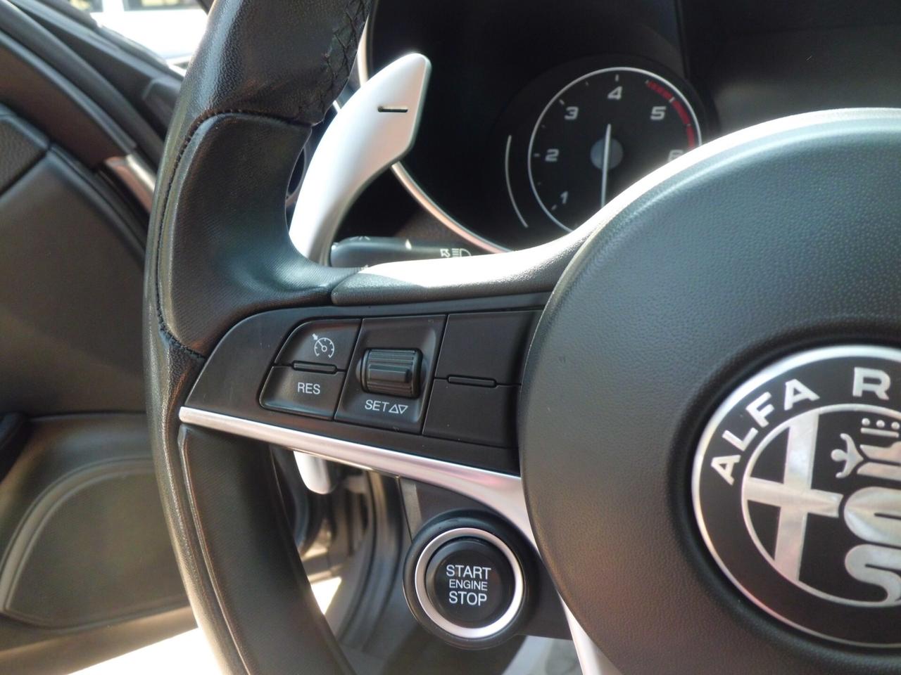 Alfa Romeo Giulia 2.2 Turbodiesel 180 CV FULL DISPONIBILE ANCHE 150 CV GEMELLA