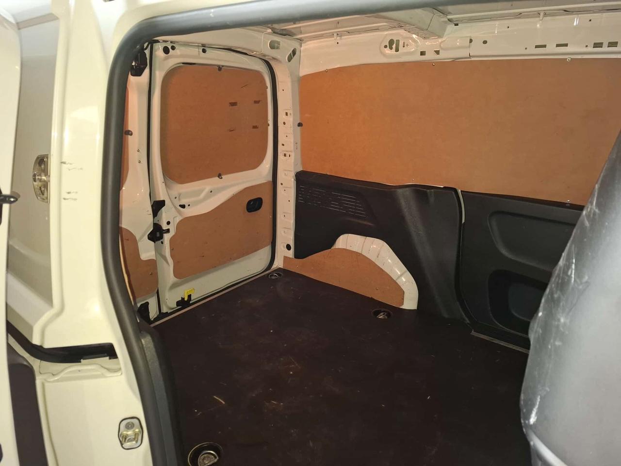 Fiat Doblò van blue hdi 1.5