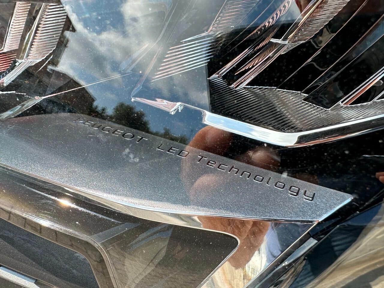 Peugeot 3008 BlueHDi 130 S&S EAT8 Active Business