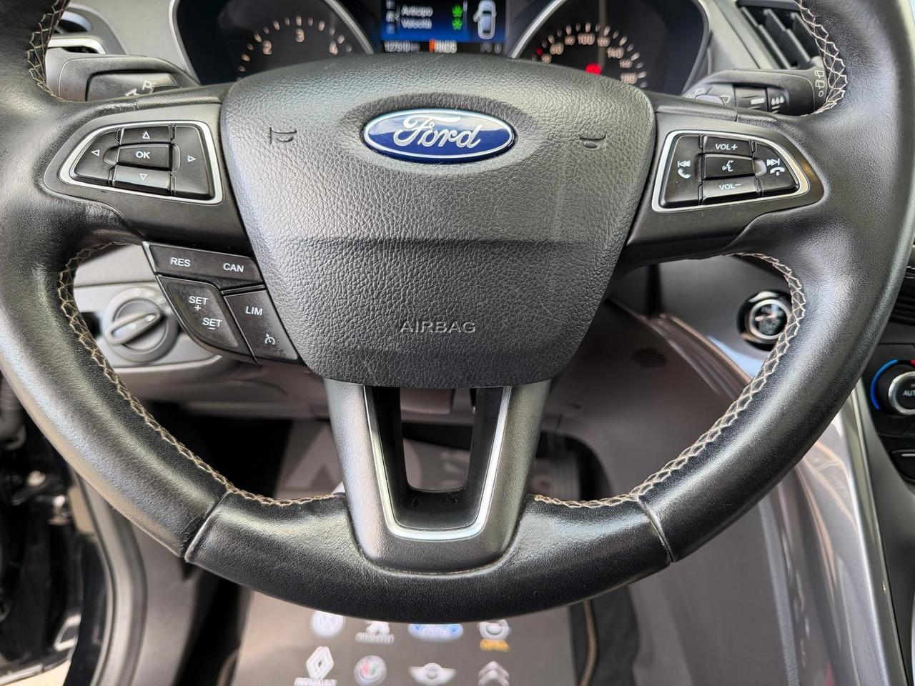 Ford Kuga 2.0 TDCI 150 CV Vignale tetto apribile