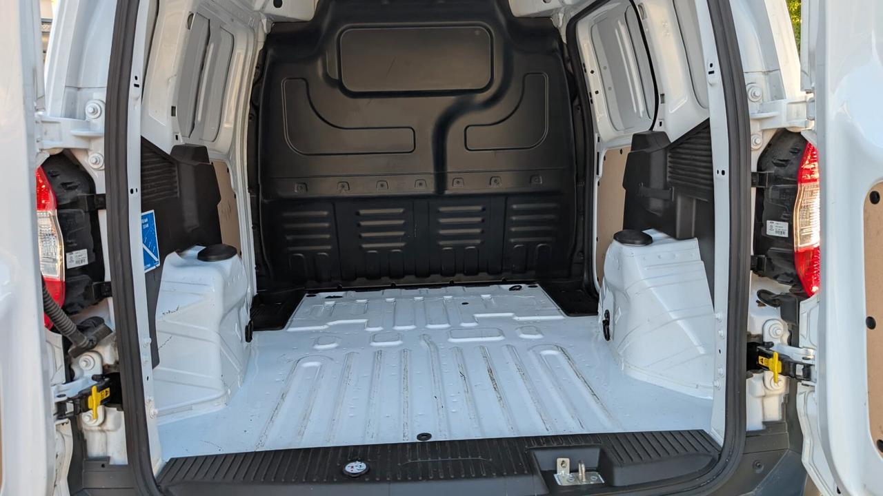 FORD COURIER 1.5 TDCI SOLO 12.000 KM