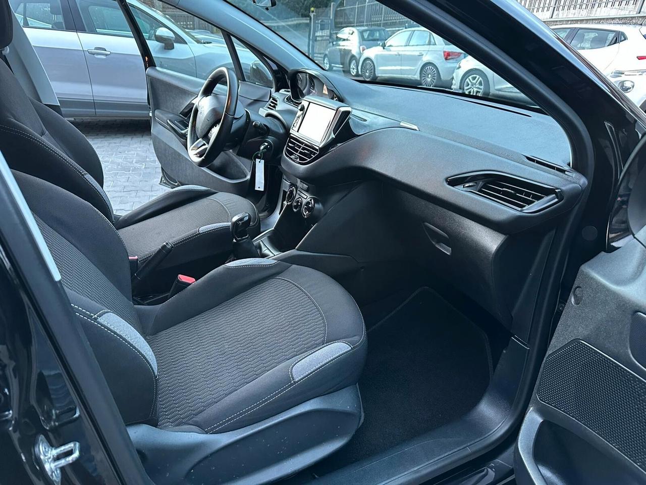 Peugeot 208 BlueHDi 75 5 porte Allure