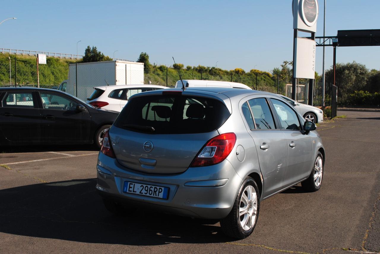 OPEL CORSA 1.2 BENZ/GPL 86 CV OK NEOPATENTATI