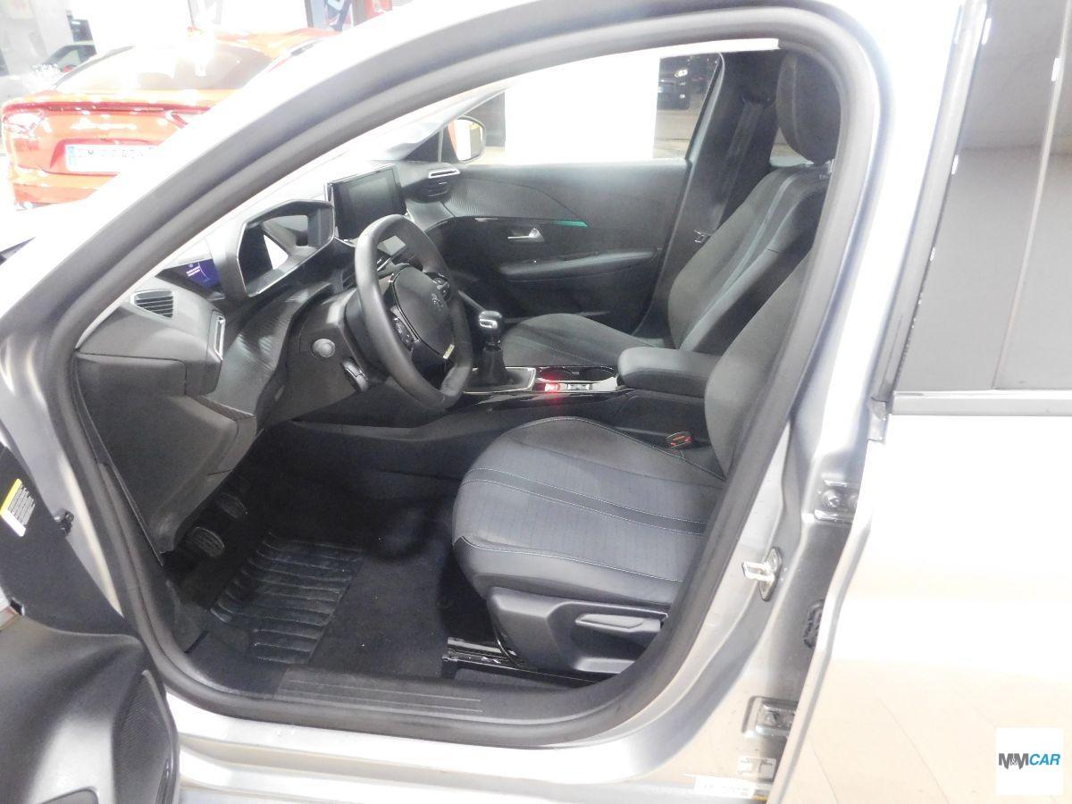 PEUGEOT - 208 - BlueHDi 100 S&S 5p. Allure Navi Pack