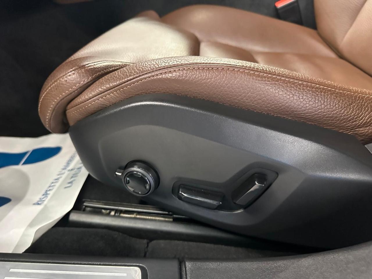 Volvo V90 Cross Country B4 (d) AWD Geartronic Business Pro