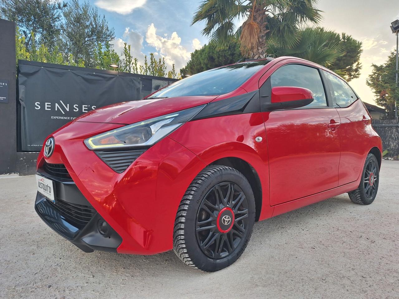 Toyota Aygo 1.0 VVT 5 porte x-play 2019 PERFETTA
