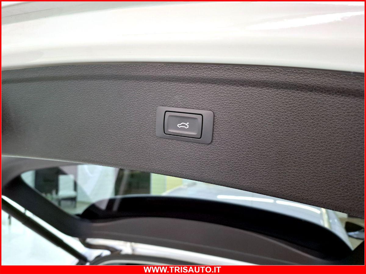 AUDI Q5 35 2.0 Tdi S-tronic Quattro Business Sport (NAVI)