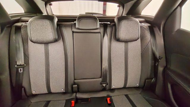 PEUGEOT 3008 BlueHDi 130 S&S EAT8 Allure Pack