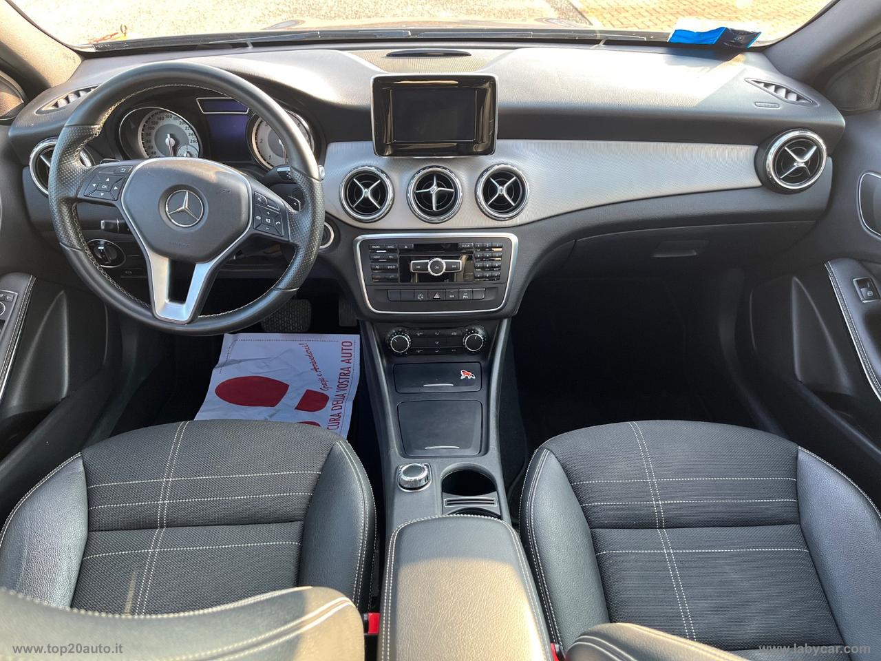 MERCEDES-BENZ GLA 200 CDI Automatic Sport