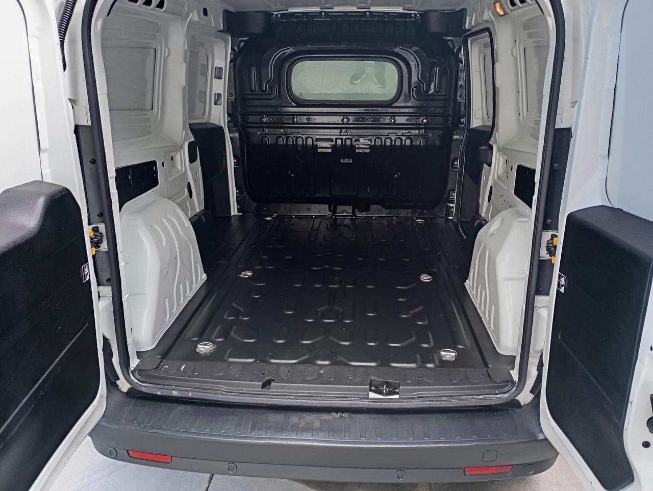 Fiat Doblò C. Maxi 1.6 Mjet 105CV Business 3 Posti