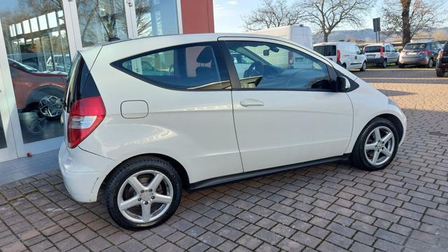 MERCEDES-BENZ A 160 CDI Coupé