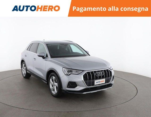 AUDI Q3 35 TDI S tronic Business Advanced