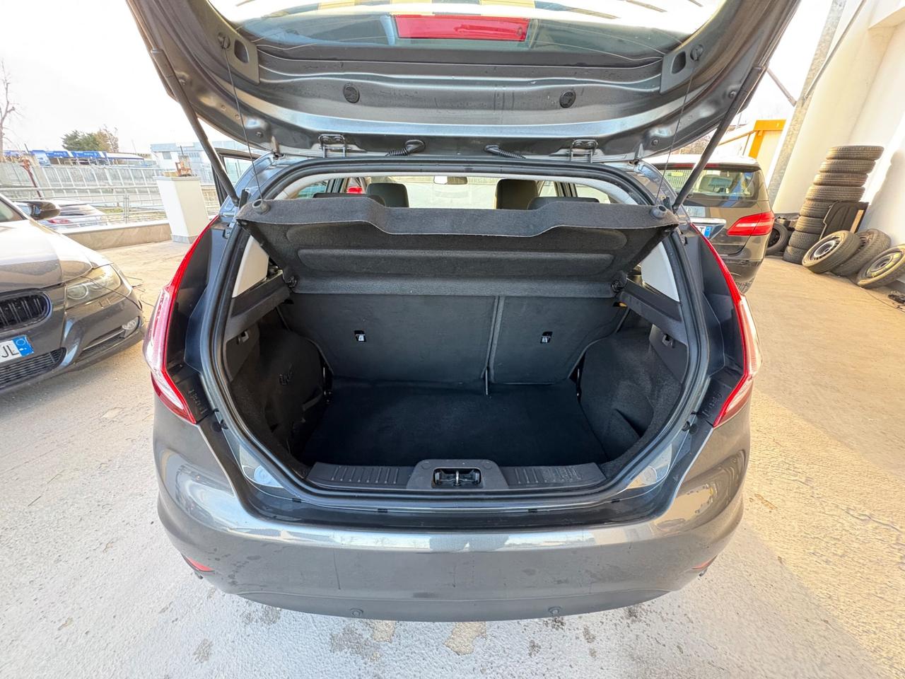 Ford Fiesta 1.5 TDCi 75CV 5 porte Business