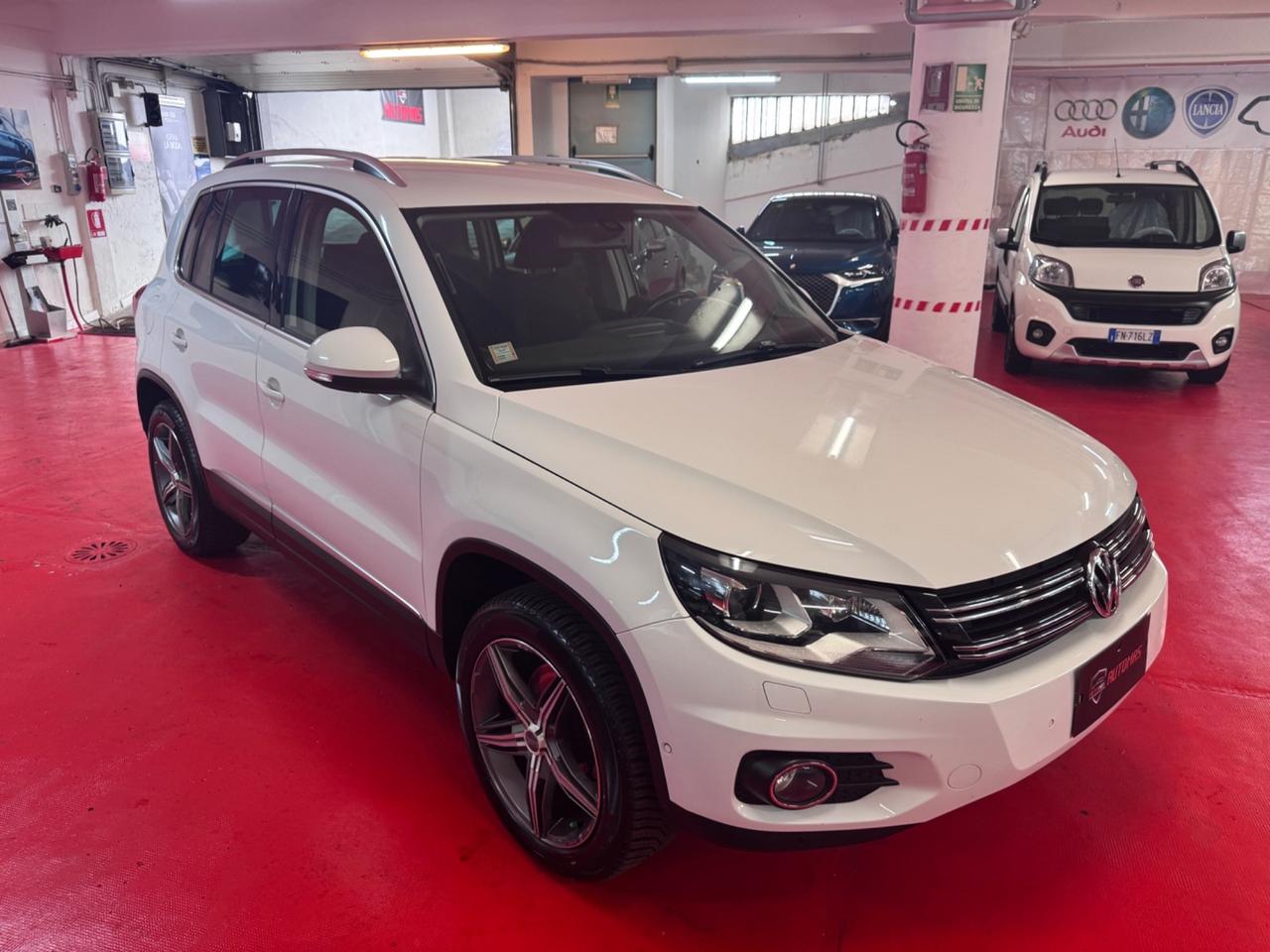 Volkswagen Tiguan 2.0 TDI 140 CV 4MOTION Track & Field