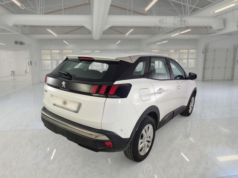 PEUGEOT 3008 BlueHDI 130 EAT8 S/S Business