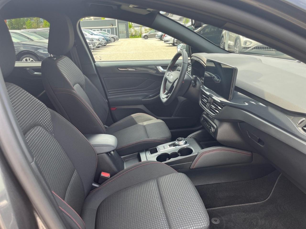 Ford Focus 1.5 ecoblue st-line 115cv auto