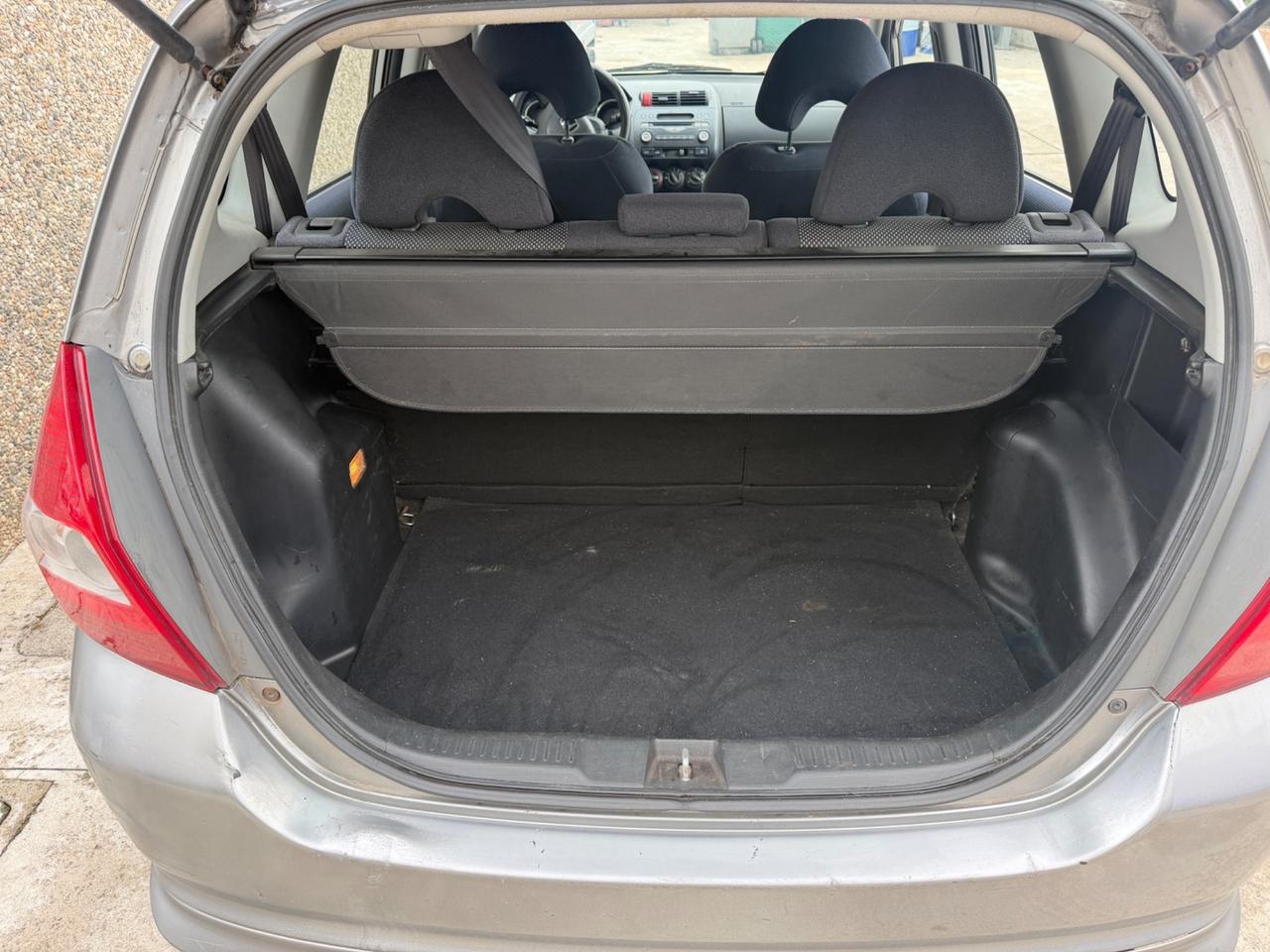 HONDA JAZZ 1.4 BENZINA EURO4 NEOPATENTATI