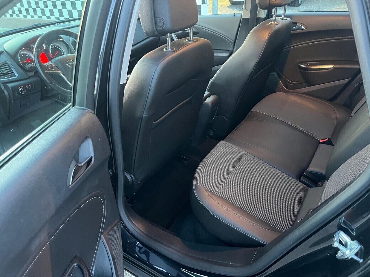 Opel Astra 1.7 CDTI 5 porte Cosmo Unipro 2012