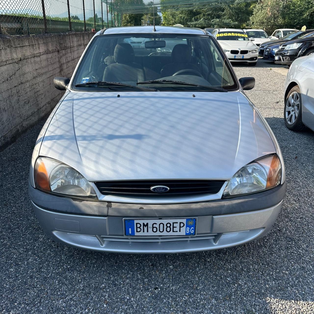 Ford Fiesta 1.2i 16V cat 3 porte Ghia