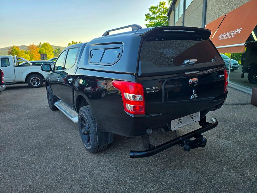 Mitsubishi L200 2.4 DI-D/154CV Double Cab Invite