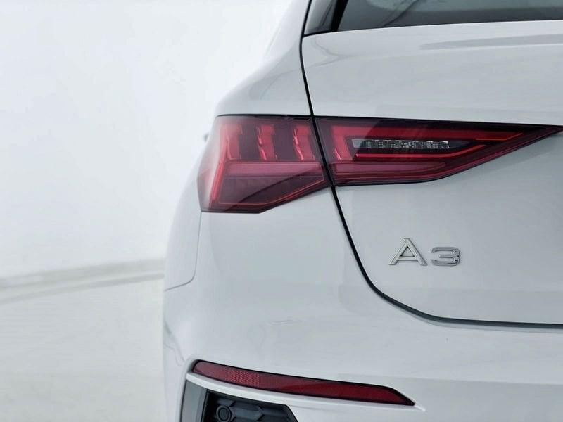 Audi A3 A3 SPB 30 g-tron S tronic S line edition
