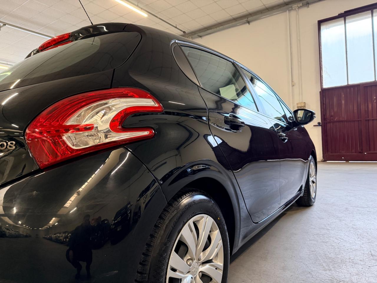 Peugeot 208 1.2 VTi 82 CV 5 porte Active