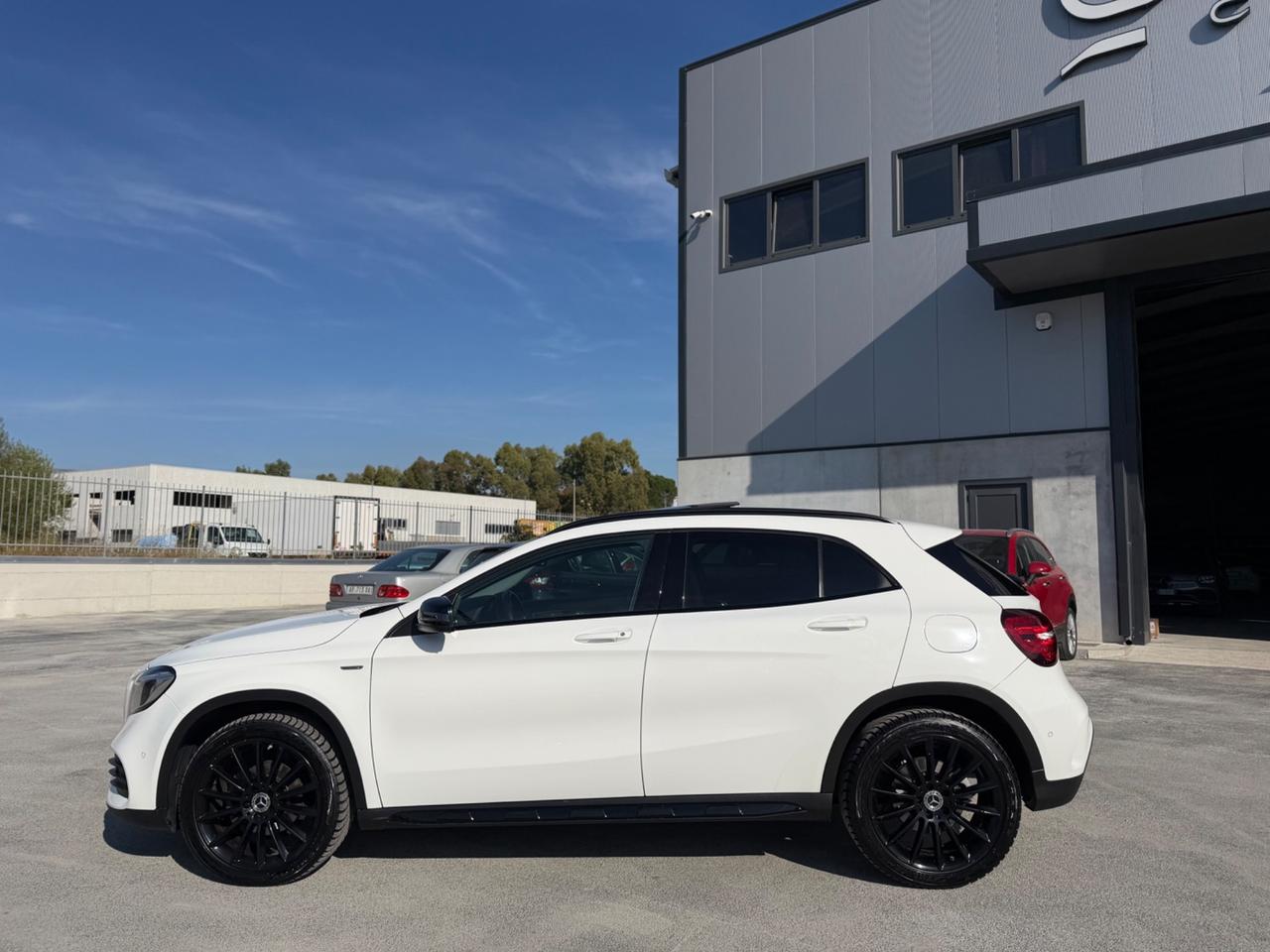 Mercedes-benz GLA 200 d Automatic Premium Night Edition