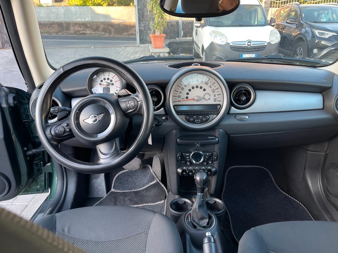 Mini Cooper D Automatica 2.0 112cv
