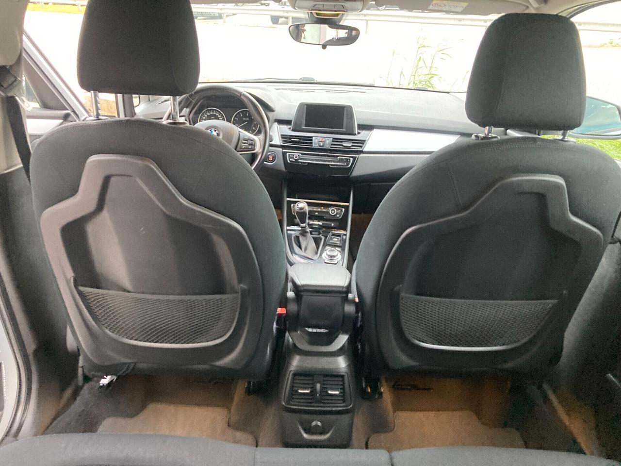 Bmw 216 218d Active Tourer Advantage