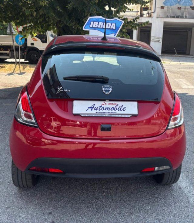 LANCIA Ypsilon 1.0 FireFly 5 porte S&S Hybrid Silver Plus 5 POSTI