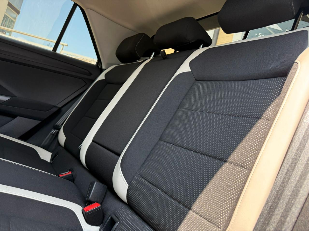 Volkswagen T-Roc 1.6 TDI SCR Advanced BlueMotion Technology