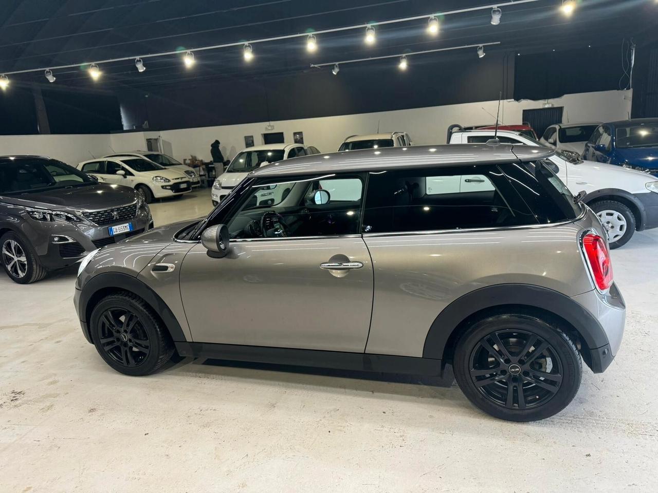 MINI COOPER NEOPATENTATI