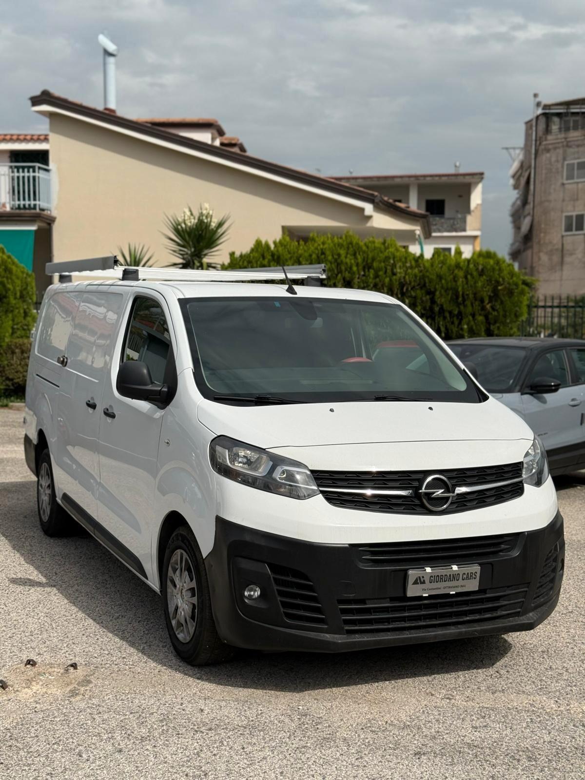 Opel Vivaro 2.0 Diesel 3 posti passo lungo