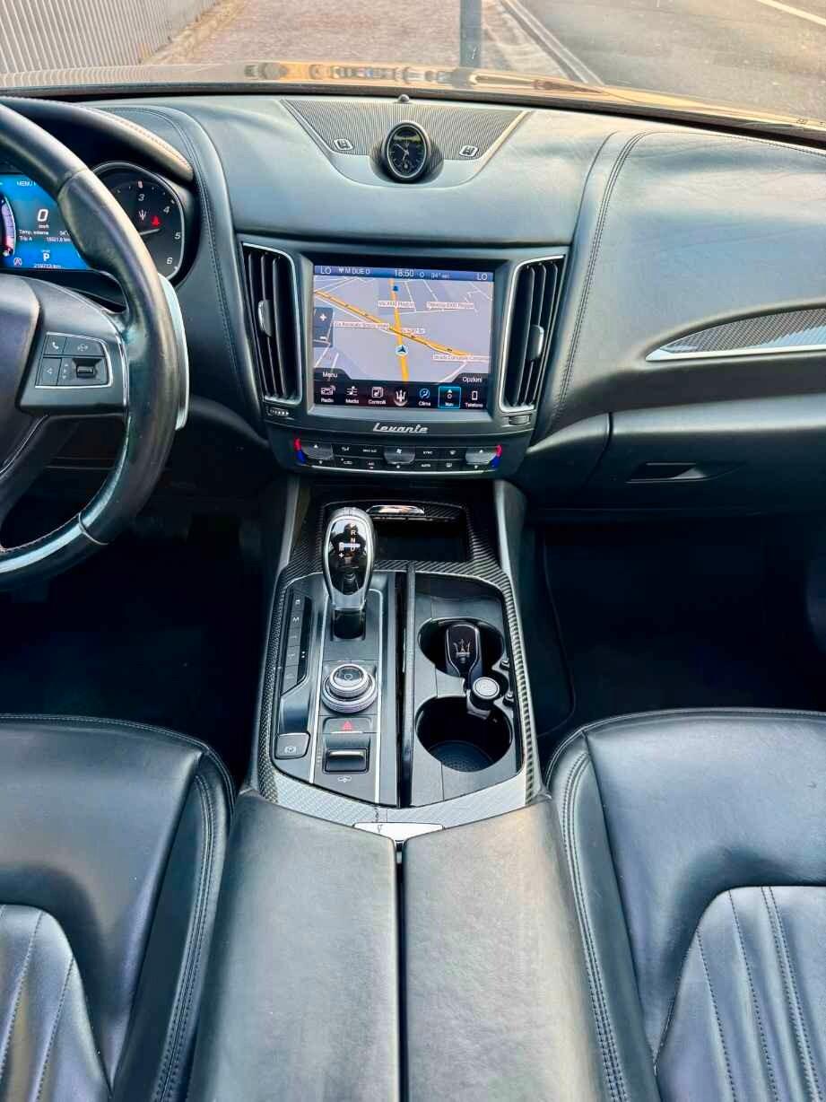 Maserati Levante 3.0 Diesel 275 CV AWD